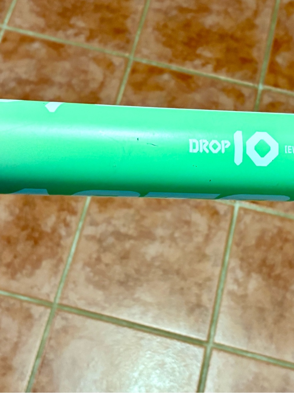 Easton Ghost Matcha fastpitch softball bat drop 10 34/24 Bat - Matcha Edition - Picture 11 of 16